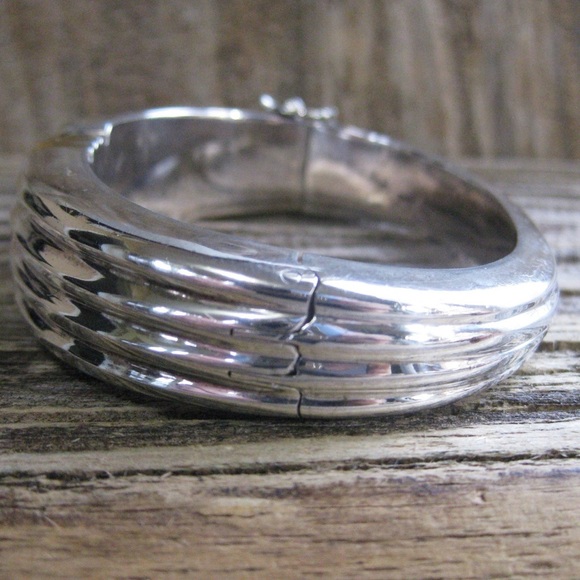 Vintage “Bayanihan” BRACELET & RING SET… very rare set!! - Picture 7 of 9